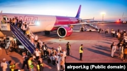Wizz Air Abu-Dhabi авиакомпаниясынын Абу-Даби – Бишкек авиакаттамынын биринчи учагы. 1-июнь, 2023-жыл.
