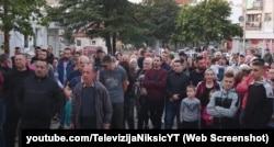 Sa protesta zbog smrti bebe ispred bolnice u Nikšiću, 26. septembar