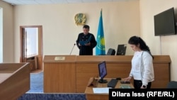 Судья Мадияр Абдирасилов зачитывает приговор. 18 мая 2023 года