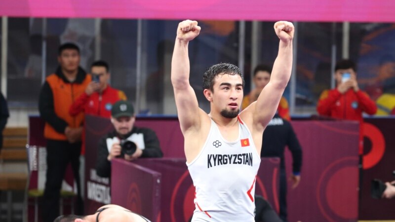 Азия чемпионаты: кыргызстандык эки балбан финалга чыкты