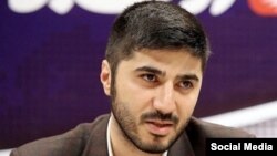 بشیر بی‌آزار، مدیر پیشین اداره موسیقی صداوسیمای جمهوری اسلامی، ۱۴ خرداد ماه، در شهر دیژون فرانسه بازداشت شد. دستگاه‌های امنیتی فرانسه او را عامل نفوذی جمهوری اسلامی معرفی کرده‌اند