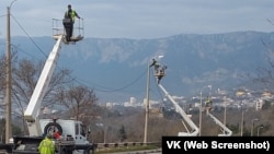 «Yalta gorsovet» kommunal müessiseleriniñ elektrikçileri Yaltada çalışa, 2024 senesi martnıñ 22-si