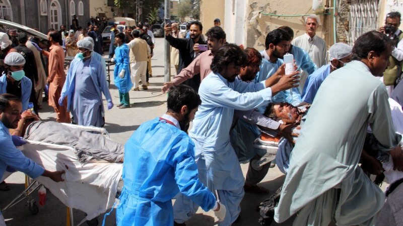 Најмалку 23 загинати во напад на воена зграда во Пакистан