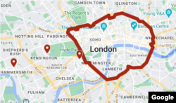 Mașinile care intră în zona de congestie a Londrei, marcată cu roșu, plătesc zilnic 15 lire. In afara zonei se află Consulatul (în Hammersmith), Ambasada (în Kensinton, colțul vestic al Hyde Park) și Institutul Cultural Român (punctul cel mai apropiat de zonă).