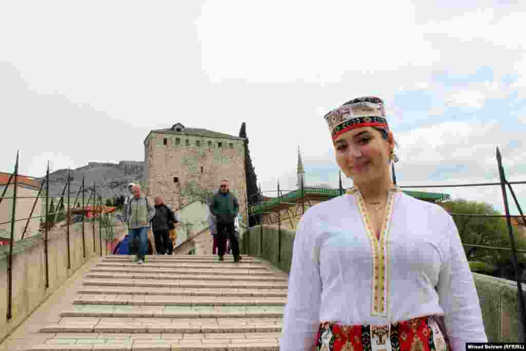 &quot;Razdvojene nacije se mogu spojiti. Poruka koju želim reći je da se nadam da će jednog dana biti ujedinjenja&quot;, kaže jedna od učesnica, Meghrik Ajzajian iz Armenije.