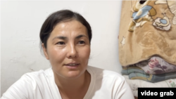 "Болаларим бу уйда яшамаймиз, деб йиғлашади", дейди Жадира Шойбекова.