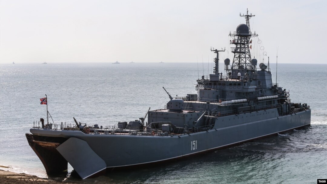 Большой десантный корабль «Новочеркасск» (архивное фото)