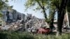 Зруйновані житлові будинки в місті Вугледар Донецької області, 16 липня 2023 року
