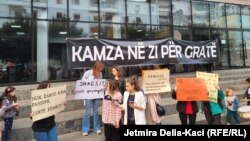 Protestë në Tiranë kundër dhunës ndaj grave. 2 mars 2023.