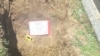 Neobilježeno mjesto na gradskom groblju u Brodu gdje su pronađeni ostaci, BiH, 23. maj 2024.