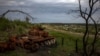 Знищений російський танк поблизу Богородичного на Донеччині, квітень 2024 року