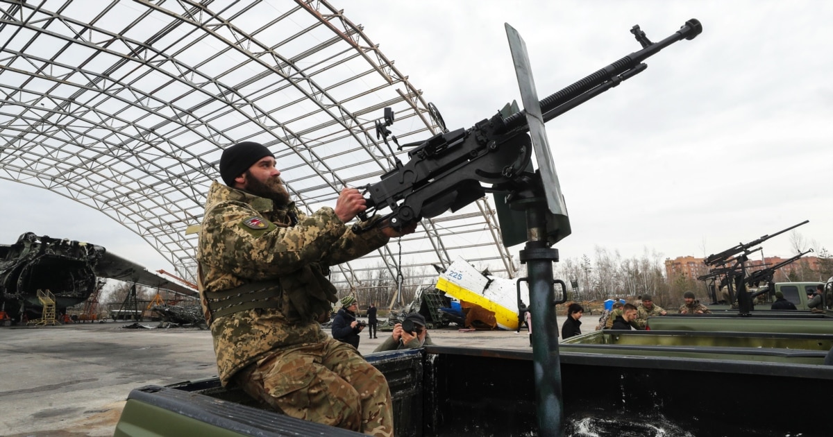 Російські війська атакували Україну 35 ракетами та 381 дроном