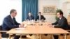 Predsednik Srbije Aleksandar Vučić i premijer Kosova Aljbin Kurti na sastanku u Briselu uz posredovanje evropskih zvaničnika, 14 septembar 2023.
