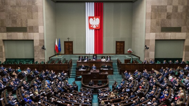 Neizvesna sudbina zakona kojim bi se liberalizovao abortus u Poljskoj 