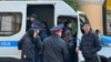 Полиция проводит задержания на месте анонсированного оппозицией протеста. Алматы, 25 октября 2023 года