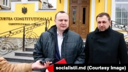 Secretarul executiv al PSRM, Vlad Batrîncea și Maxim Lebedinschi, membru al Comitetului Executiv al Partidului Socialiștilor, 28 martie 2023