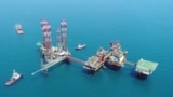 Proiectul Neptun Deep, dezvoltat de OMV Petrom și Romgaz, prevede investiții de 4 miliarde de euro. Cele două companii vor să extragă aproximativ 100 de miliarde de metri cubi de gaze naturale din Marea Neagră, iar primele livrări de gaze vor fi făcute în 2027.