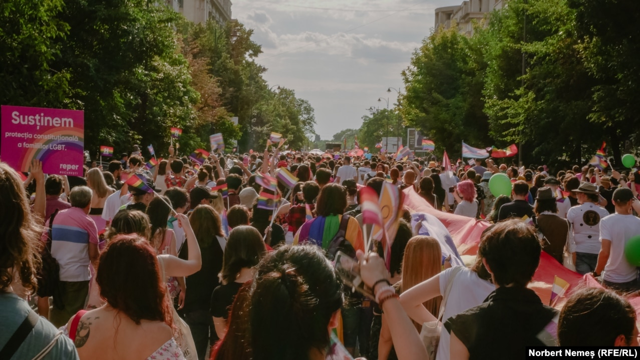 The LGBT rights group ACCEPTÃ‚Â hailed this year's event as its largest ever in terms of participants. Events were also held in the cities of Cluj, Lasi, Oradea, and Timisoara.