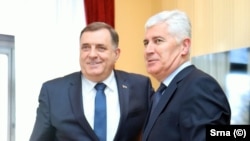 Milorad Dodik (L) i Dragan Čović uoči sastanka u Banjoj Luci, BiH, 21. februar 2023.
