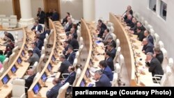 Члены «Грузинской мечты» в парламенте Грузии