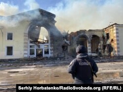 Зруйнований російським обстрілом залізничний вокзал у Костянтинівці. 25 лютого 2024 року
