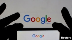 Gugl je optužen da je nezakonito zloupotrebio svoju poziciju da bi ugušio konkurenciju.