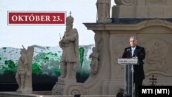 Orbán Viktor miniszterelnök beszédet mond az 1956-os forradalom és szabadságharc 67. évfordulóján tartott veszprémi ünnepi megemlékezésen, 2023. október 23-án