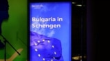 'Historic Moment:' Romanians, Bulgarians Hail Eased Schengen Travel