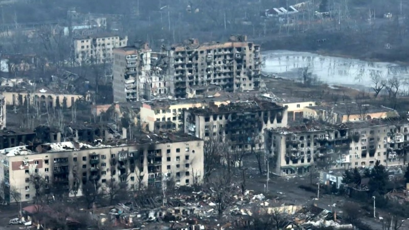 Ukrajinske snage drže Bahmut uprkos sve žeščim ruskim napadima