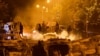 Demonstranti se sukobljavaju s policijom na protestima zbog smrti 17-godišnjaka kojeg je ubio francuski policajac tokom zaustavljanja u prometu, u Nanterreu, predgrađu Pariza, Francuska, 30.juna 2023.&nbsp;