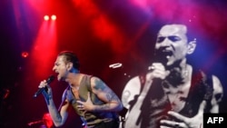  Дейв Геън по време на концерт на Depeche mode в Чикаго, 1 юни 2018 година 