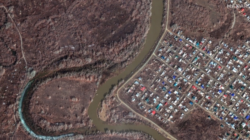 До и после: спутниковые снимки показывают масштаб паводков в России