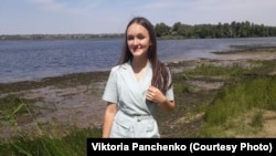 Очистити Дніпро – річку, біля якої минуло дитинство Вікторії, – уже давно мріє дівчина
