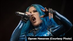 Arch Enemy в Румъния