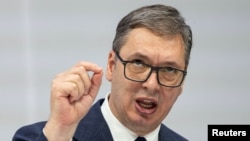 Predsednik Srbije Aleksandar Vučić sastao se 21. maja u Njujorku sa predstavnikom Ruske Federacije pri UN Vasilijem Nebenzjom, koga je opisao kao "velikog prijatelja Srbije" (foto arhiv)