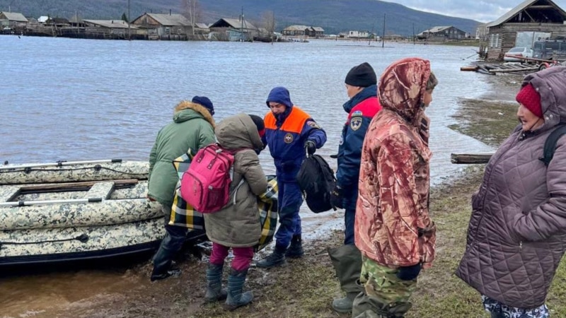 Floods Caused By Mass Snowmelt Continue In Russia, Kazakhstan