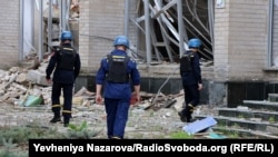 Ілюстраційне фото. Рятувальники на місці обстрілу, Гуляйполе, Запорізька область, 16 травня 2023 року