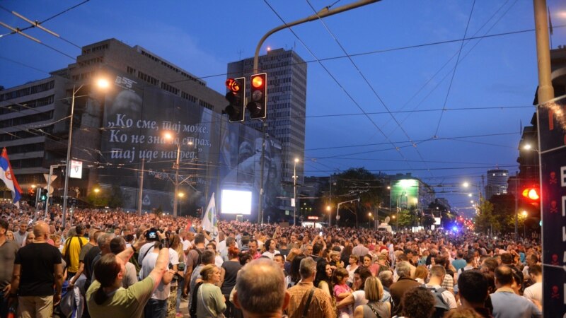 Serbs Take To Streets In Sixth Anti-Government Protest Since Mass Shootings Last Month