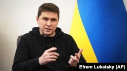 Украин президентинин кеңсесинин кеңешчиси Михаил Подоляк басылманын маалыматын жокко чыгарды.