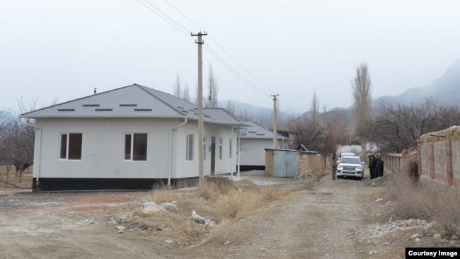 New houses replace those destroyed in the armed conflict in Batken.
