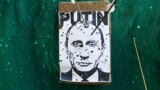 "[Путиннің төңірегіндегі кландар] Ресей соғыста жеңілген соң (ешқайсысы жеңіске сенбейді), тақ үшін талас жаңа сипат алатынын біледі. Бұл таласта жеңілген тарап бүкіл билігі мен байлығынан айырылады" дейді зерттеуші журналист Роман Анин.