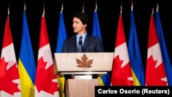 Прем’єр-міністр Канади Джастін Трюдо під час спільної пресконференції з головою уряди України. Торонто, 11 квітня 2023 року 