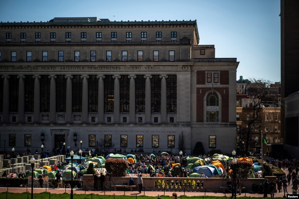Kampingu i ngritur nga protestuesit në oborrin e Universitetit Columbia në Nju Jork.