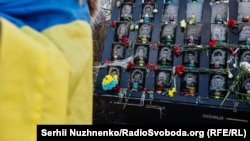 В Україні – День пам'яті Героїв Небесної сотні (фоторепортаж)