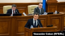 Парламентът на Молдова гласува доверие на кабинета, ръководен от Дорин Речан.