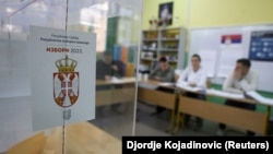 Glasačka kutija na izborima u Srbiji, 17. decembar 2023. 