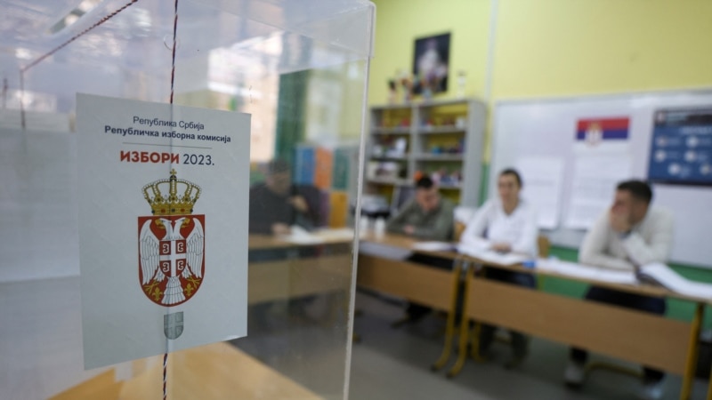 Lideri dela opozicije u Srbiji najavili da neće na izbore ako se ne promene uslovi