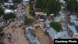 Сход селевых потоков в селе Арстанбап Базар-Коргонского района. Фото МЧС.