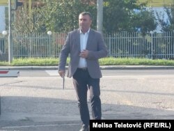 Miroslav Kraljević, općinski načelnik Vlasenice i optuženik za ratne zločine, dolazi na ročište pred Sudom BiH, 27. septembar 2023.