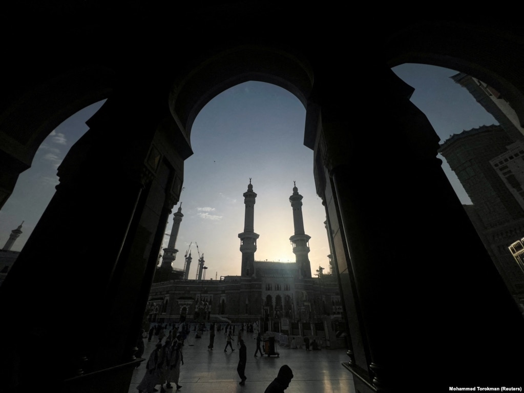 Kështu dukej Xhamia e Madhe në Mekë më 9 qershor...&nbsp;